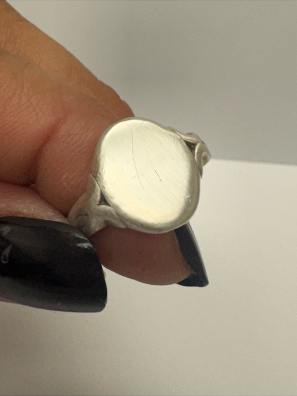 Sterling Silver Signet Ring - Plain Oval Top, Engravable - Size 6.5